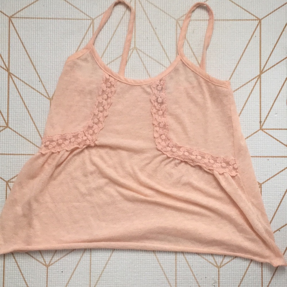 Delia’s pink tank top